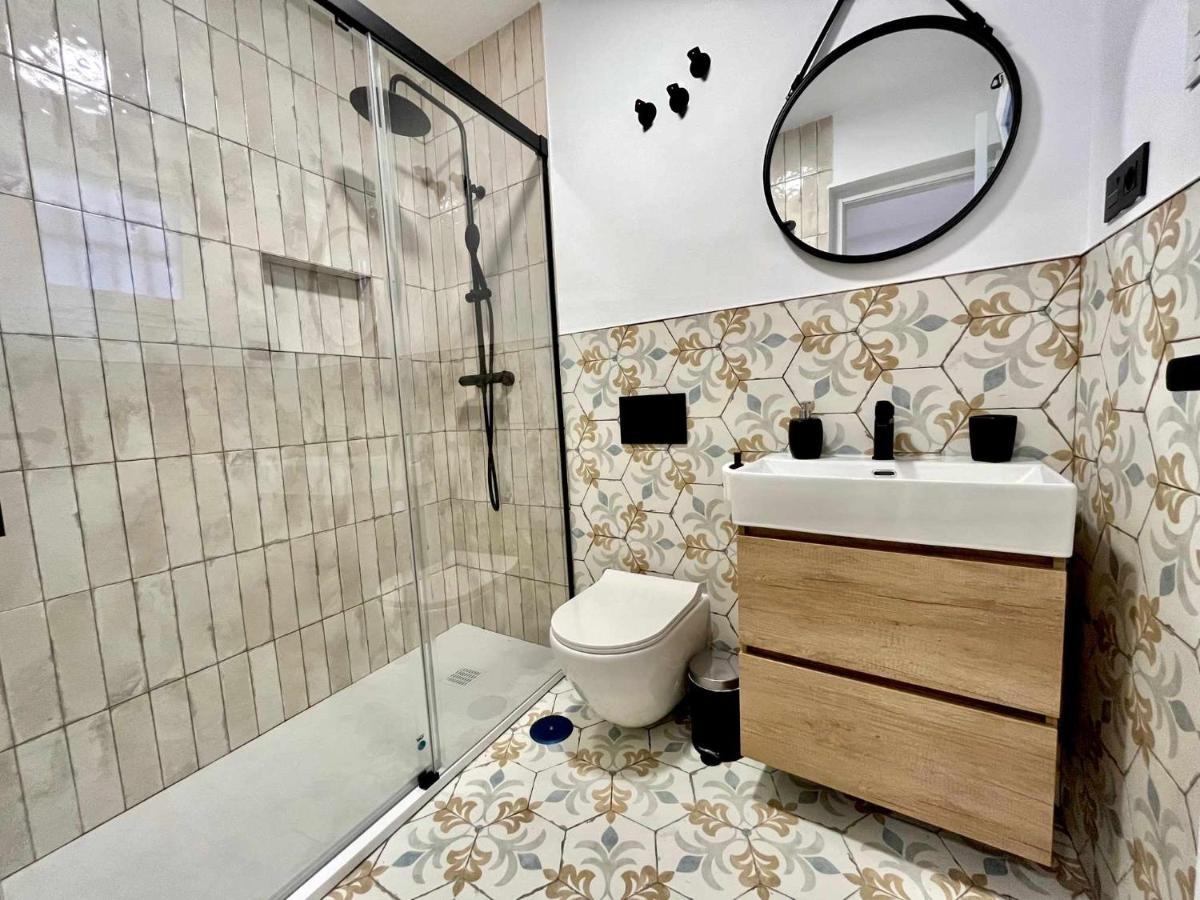 Lejlighed Mena Moderno Loft En El Corazon De Málaga